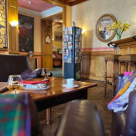 Brit Hotel Du Dauphin LʼAigle Εξωτερικό φωτογραφία